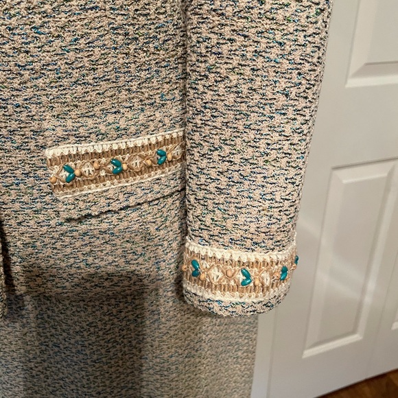 St. John suit - Picture 3 of 14